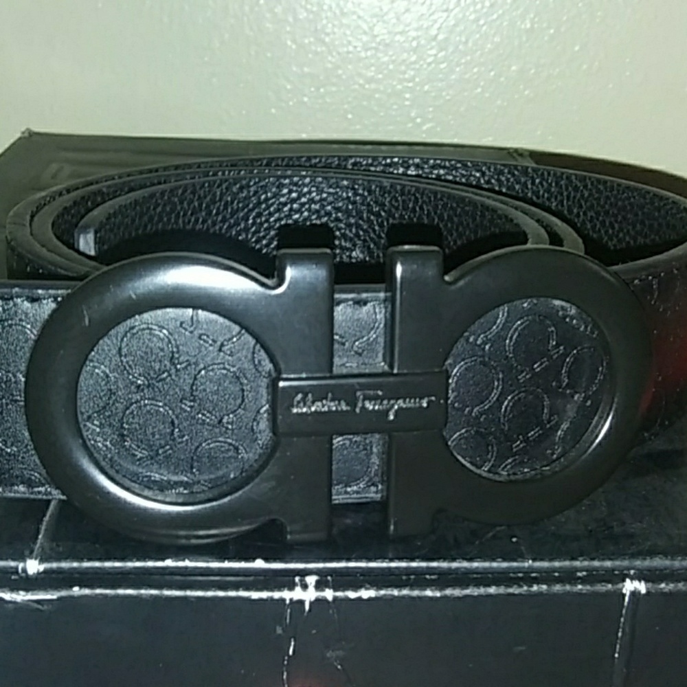 Salvatore Ferragamo 36in Belt